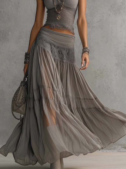 Conjunto Elena de Top con Paneles de Encaje y Falda Maxi Plisada