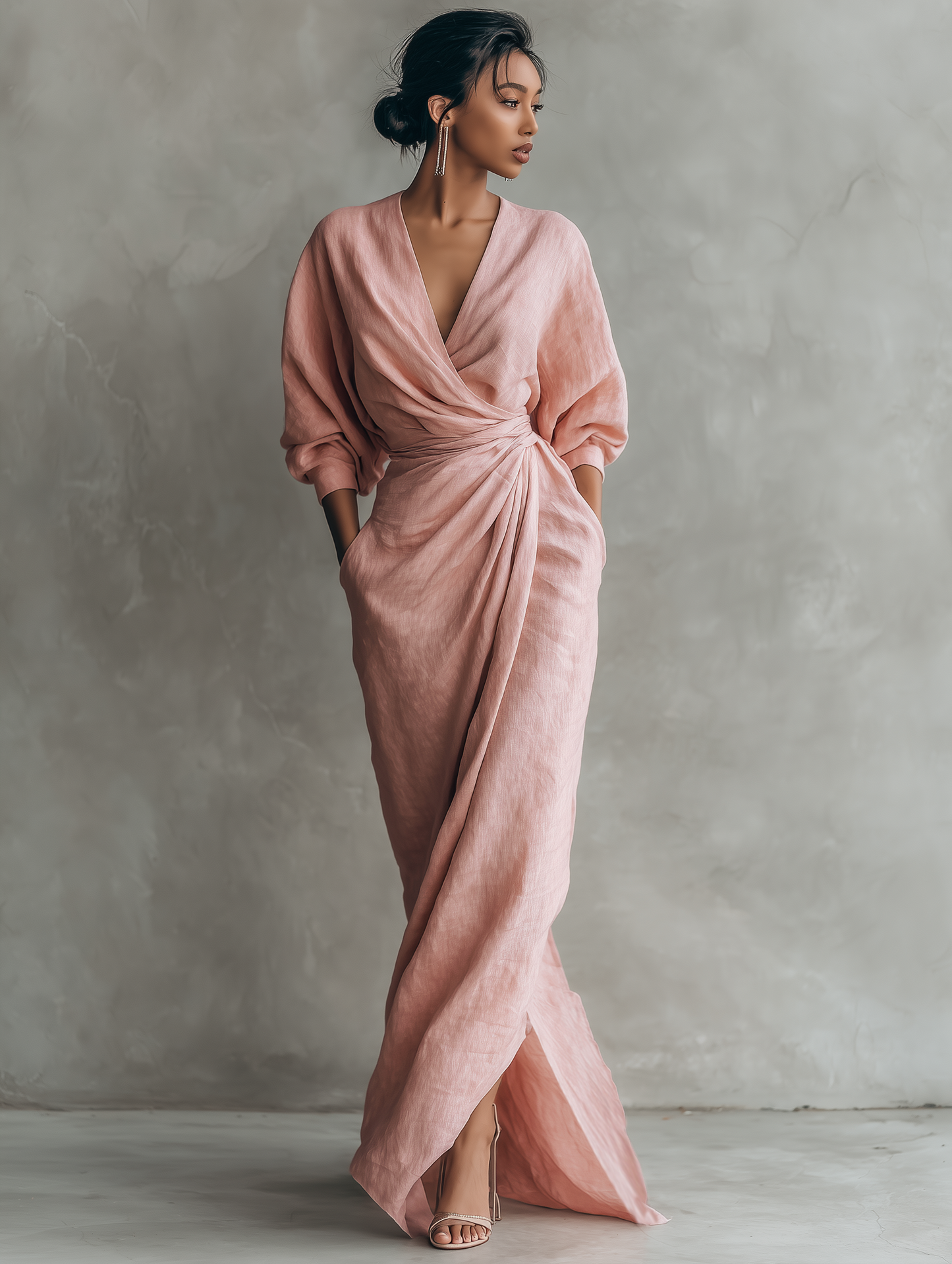 Vestido Maxi Minimalista Rosa con Cuello en V para Mujer