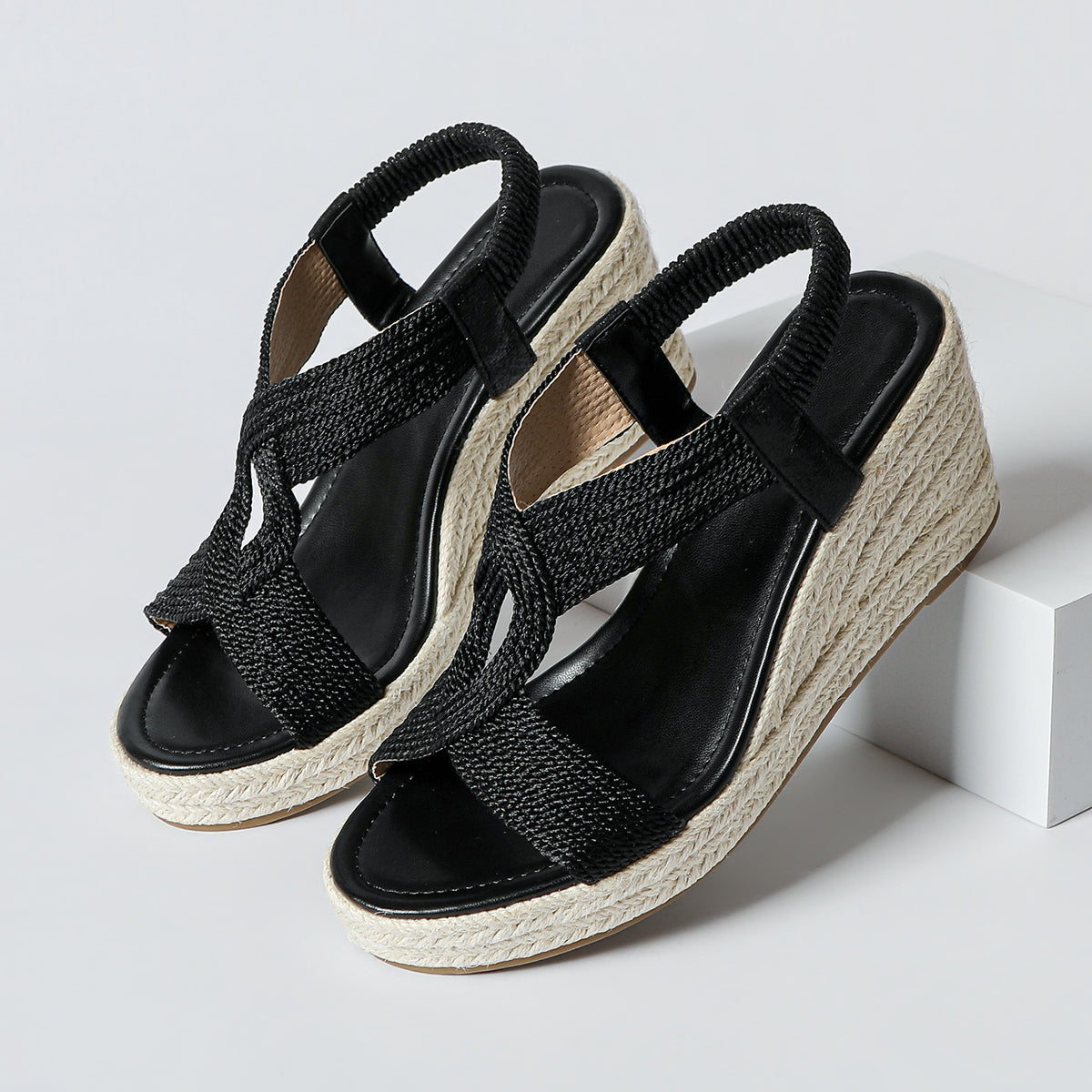 ROZALIA | Sandalias de cuña con acabado trenzado