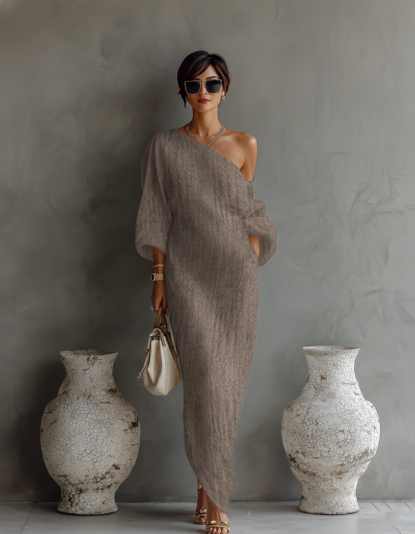 Elegante Vestido Fluido Blanco Marfil con Hombros Descubiertos