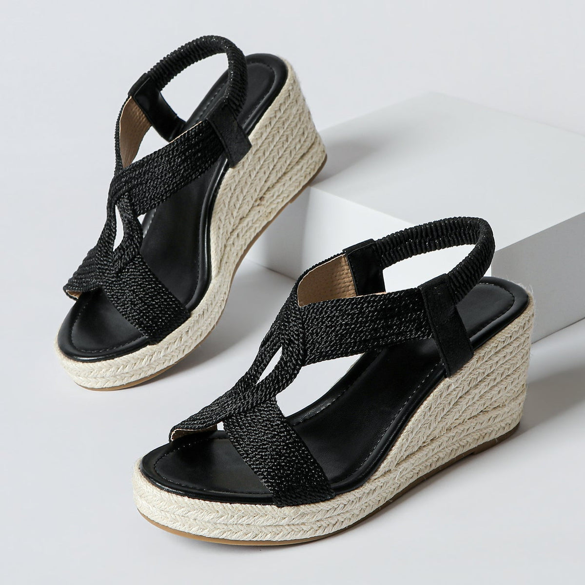 ROZALIA | Sandalias de cuña con acabado trenzado