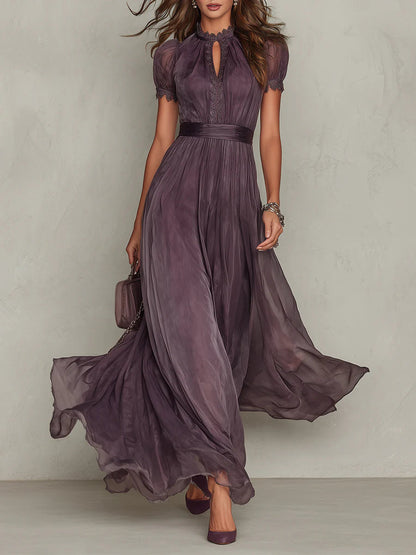Marie • Vestido largo morado con escote en forma de cerradura