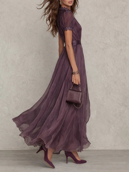 Marie • Vestido largo morado con escote en forma de cerradura