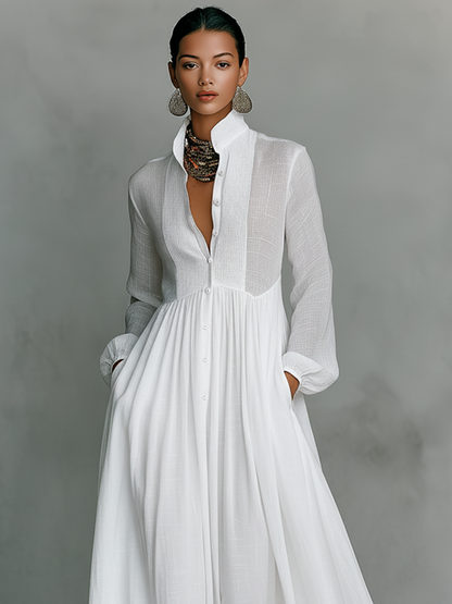Vestido Maxi Minimalista con Patchwork, Cuello Alto y Manga Larga